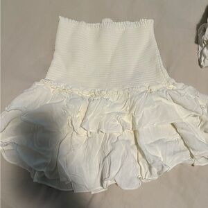 Aritzia Sunday Best Women’s Cream Ruffle Tiered Mini Skirt
